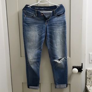 Old Navy boyfriend skinny Capri jeans